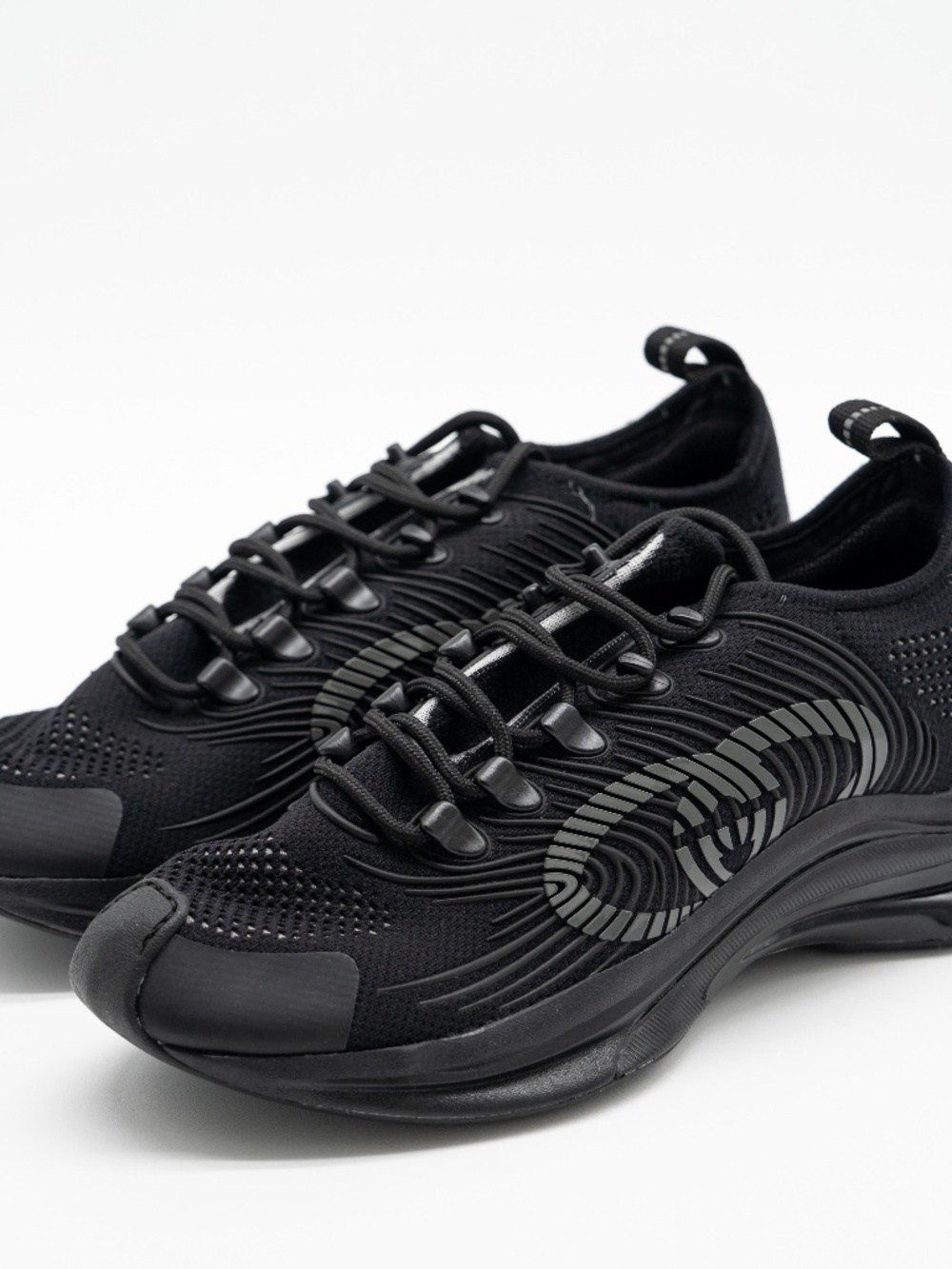 Gucci Run Knit Sneakers Triple Black GG Mens size 5.5G 6 US